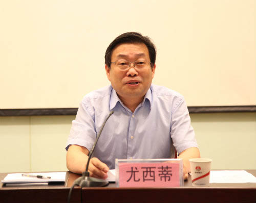 新班子上任一個月，看他們都忙了些啥？