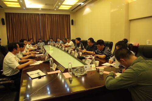 西安市經(jīng)開區(qū)公安分局湯天政委一行蒞臨建設(shè)集團(tuán)對接交流工作