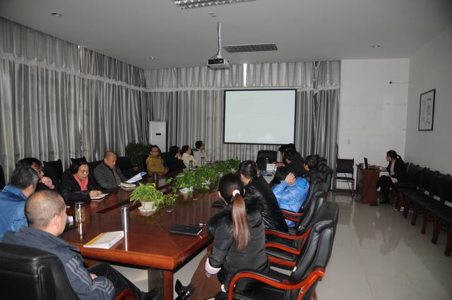 掘進公司一把手帶頭學制度促管理整體提升