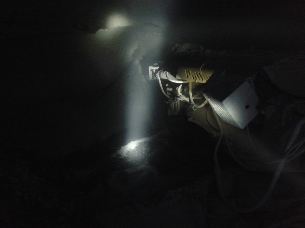 礦建三公司雙龍項目部108運(yùn)輸順槽與西翼輔助運(yùn)輸巷順利貫通