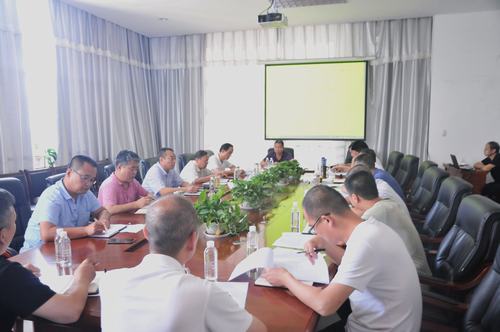 陜煤建設(shè)掘進(jìn)公司:尋短板 提信心 加強(qiáng)經(jīng)營求突破