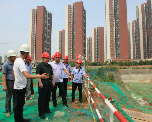 大干正酣,“清涼”送一線