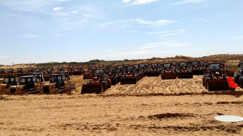 陜煤建設銅煤公司承建的榆林化學公司煤炭新材料示范項目正式開工建設