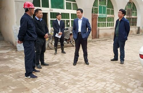 陜煤集團(tuán)總經(jīng)理助理、榆林合力集團(tuán)董事長范京道一行蒞臨陜煤建設(shè)天工公司承建的清澗北國棗業(yè)紅棗深加工項(xiàng)目視察指導(dǎo)工作