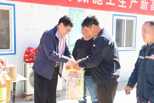 司正林深入礦建二公司車村項目部、天工瑞能項目部走訪慰問