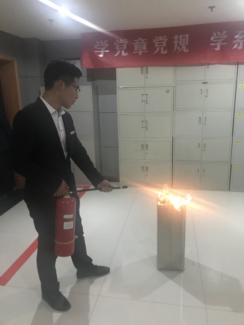 陜煤建設(shè)物資公司：組織開(kāi)展安全警示教育及應(yīng)急演練活動(dòng)