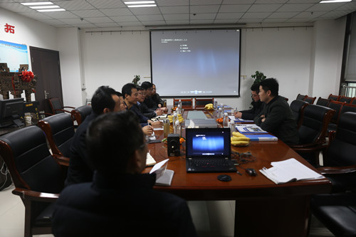 西安灃東國際車城發展有限公司副總經理馬向南一行深入陜煤建設天工公司考察交流