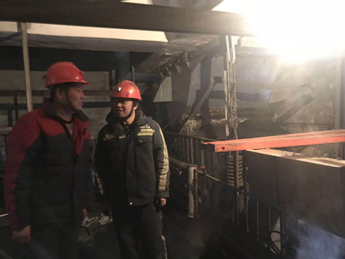 陜煤建設機電安裝公司黃陵建莊工地：決戰就在今晚