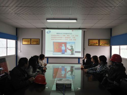 陜煤建設韓城分公司土建六項目部“消防課堂”學用結合效果顯著