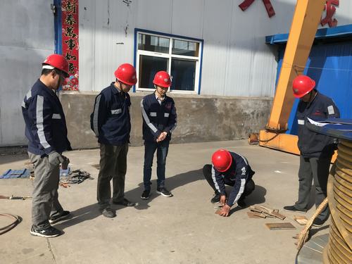 陜煤建設洗選煤運營公司礦山支護材料加工廠:技能比武顯真招