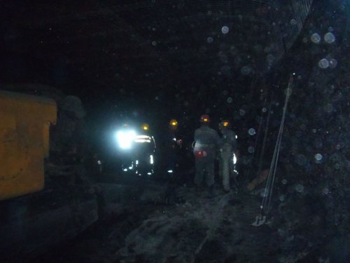 陜煤建設掘進公司：紅柳林項目部提前4天完成全月生產任務