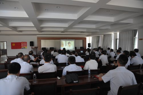 陜煤建設(shè)掘進(jìn)公司:強(qiáng)規(guī)范嚴(yán)要求 擦亮支部堡壘本色