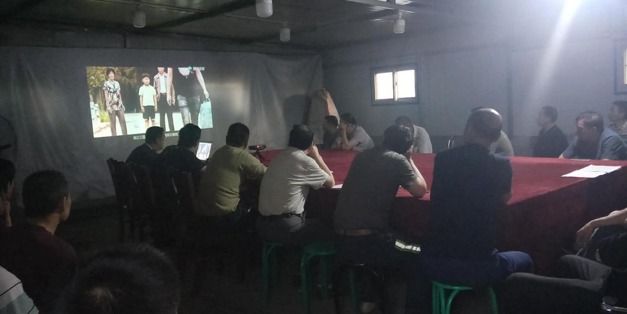 陜煤建設(shè)機(jī)電安裝公司小保當(dāng)項目部:暢談安全感悟過“父親節(jié)”