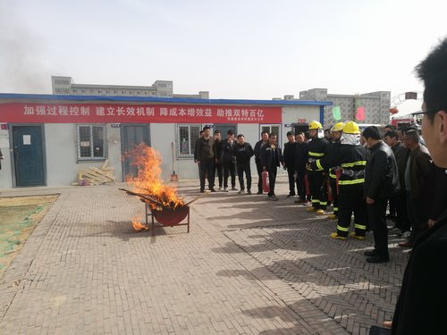 陜煤建設(shè)掘進(jìn)公司:轉(zhuǎn)觀念 改作風(fēng) 依法依規(guī)保安全