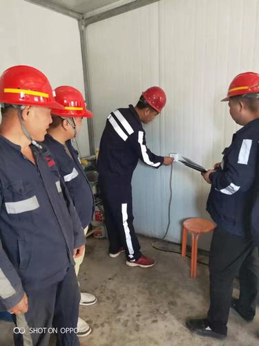 陜煤建設洗選煤運營公司安二項目部開展夏季安全生產(chǎn)大檢查