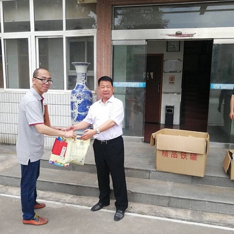 陜煤建設(shè)設(shè)計研究院： 積極開展“送清涼、沁人心”活動