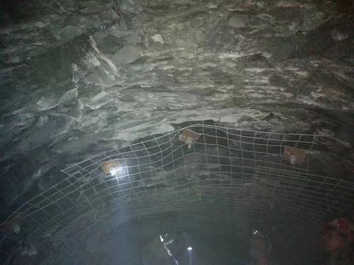 陜煤建設礦建二公司小保當三盤區外水倉與盤區水泵房貫通