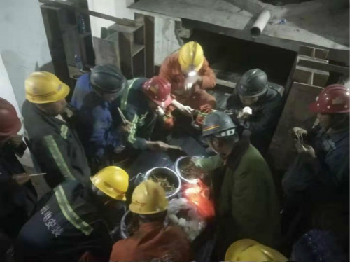 陜煤建設機電安裝公司加強組織和技術創新推動冶坪礦皮帶安裝工程