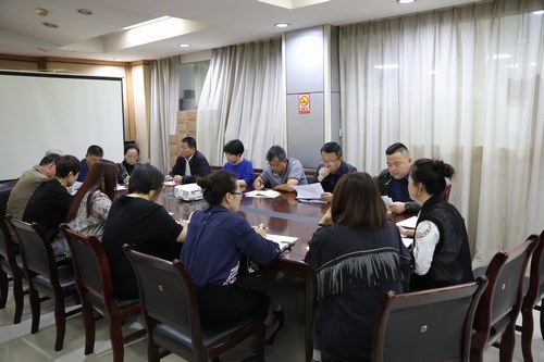 陜煤建設路橋分公司傳達學習集團主題教育總結會精神