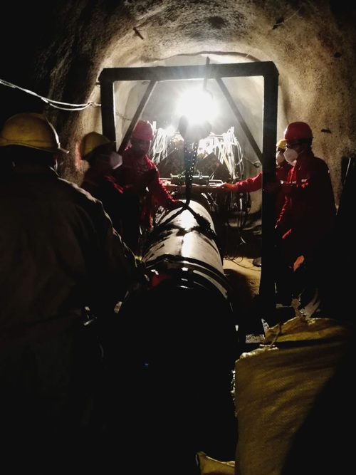 陜煤建設路橋分公司大干快進搶工期