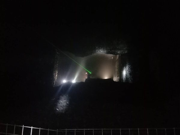 陜煤建設(shè)掘進(jìn)公司:重點(diǎn)工程曹家灘122108輔運(yùn)順精準(zhǔn)貫通