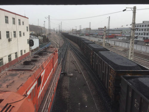 陜煤建設洗選煤運營公司檸條塔運營項目部:單日煤炭發運量創歷史新高