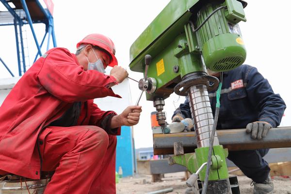 陜煤建設礦建二公司：內練素質外樹形象打造掘進鐵軍隊伍