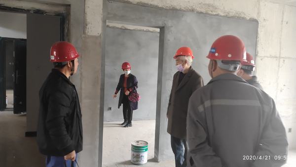 陜煤建設(shè)渭南分公司承建的渭南朝陽大街拆遷安置小區(qū)工程順利通過分戶驗收