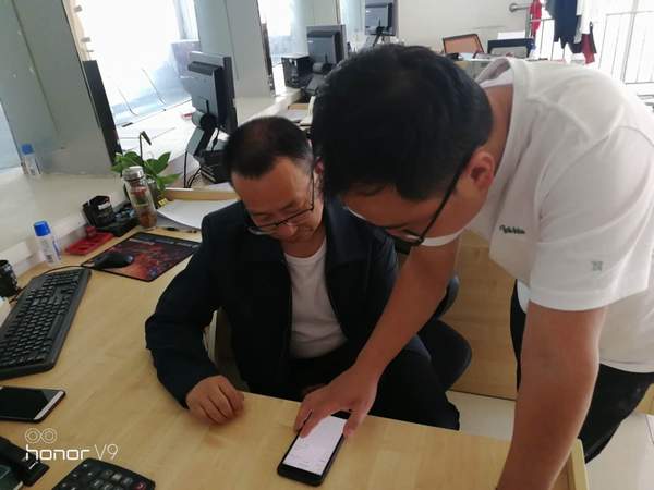 陜煤建設掘進公司：面對面服務讓個稅改革紅利惠及每位員工