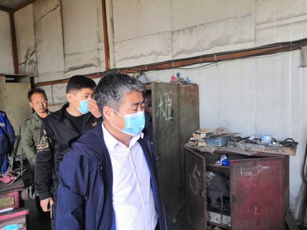 陜煤建設掘進公司:班子成員走基層確保兩會期間安全平穩