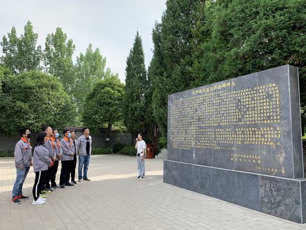 陜煤建設渭南分公司南京金龍項目部“主題黨日”找初心 強黨性