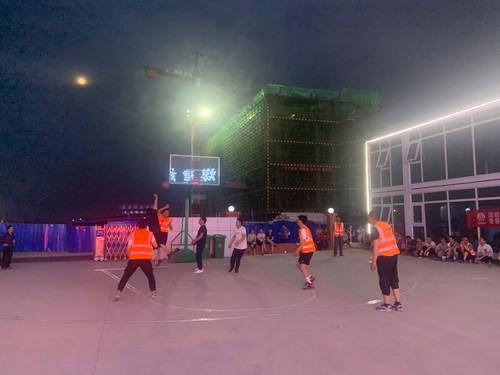 陜煤建設(shè)銅煤公司第十六項目部舉辦“團結(jié)進取賽風(fēng)采，青春飛揚再出發(fā)”友誼籃球賽