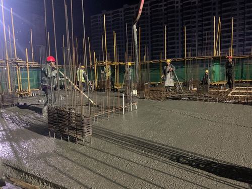 陜煤建設銅煤公司第一項目部金地華府項目大干熱潮迎風起,攻堅克難戰鼓擂