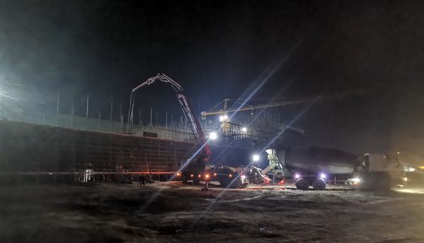 陜煤建設(shè)渭南分公司南京金龍項目部凝心聚力爭朝夕 施工大干正當(dāng)時