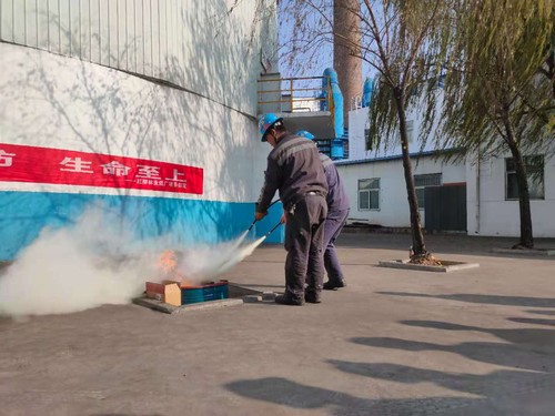 陜煤建設洗選煤運營公司：防患于未“燃” 消防安全記心間