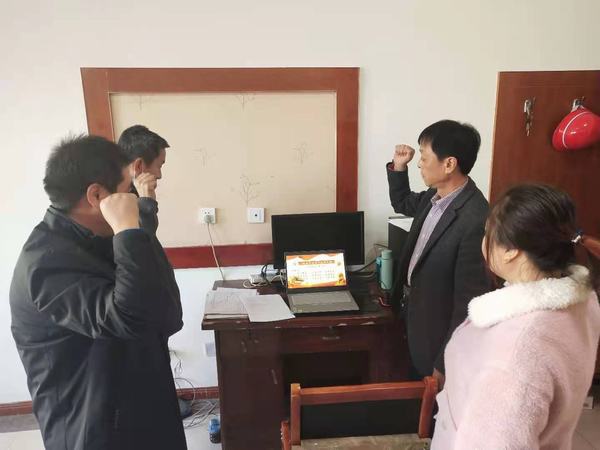 陜煤建設澄合分公司第十五項目部組織開展“杜絕浪費做表率 勤儉節約我帶頭”主題黨日活動