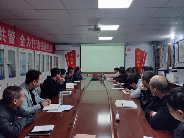 陜煤建設礦建二公司冶坪項目部：做好“人”字文章確保百日安全