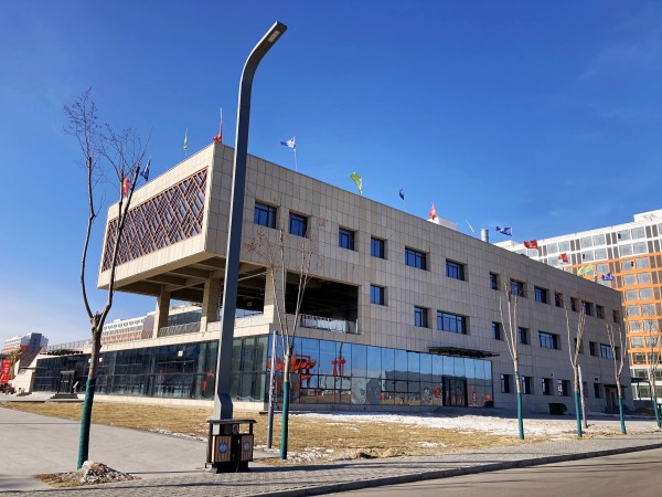 陜煤建設澄合分公司承建的小保當二號礦井行政辦公樓食堂工程順利通過竣工驗收