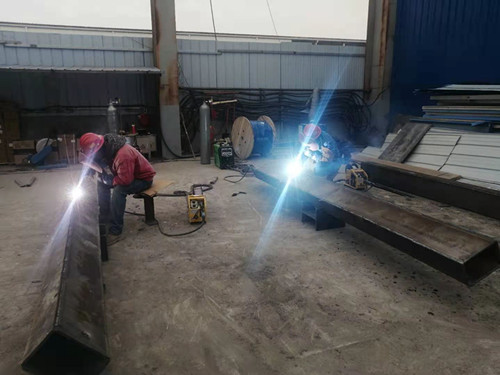 陜煤建設機電安裝公司西卓項目部斗志昂揚迎新年