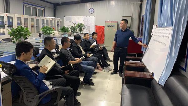 陜煤建設(shè)礦建二公司:“三堂課”推動(dòng)企業(yè)發(fā)展