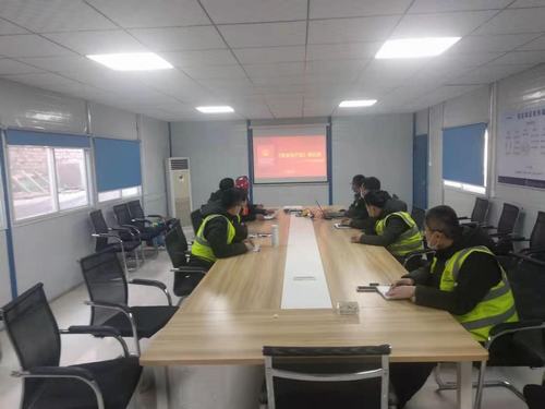 陜煤建設銅煤公司第二項目部宣貫學習《新安全生產法》筑牢安全生產防線