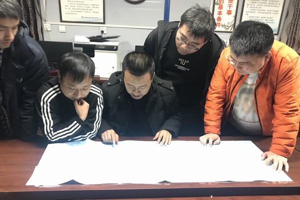 陜煤建設(shè)礦建二公司:屬于我們的月夜“小時(shí)光”