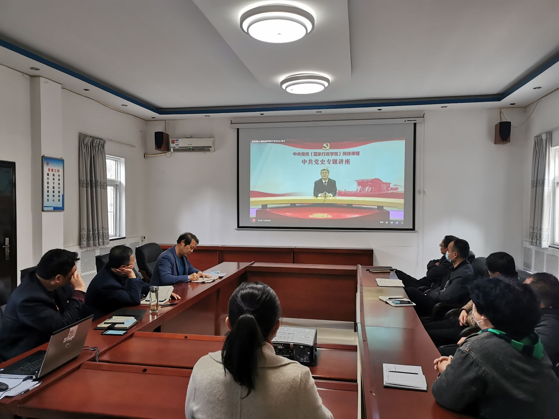 陜煤建設設備租賃中心開展“學黨史 強黨性 講奉獻”主題黨日活動