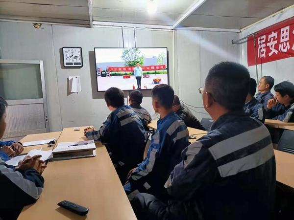 陜煤建設(shè)洗選煤運(yùn)營公司：“黨建+”激發(fā)“紅色動(dòng)能”