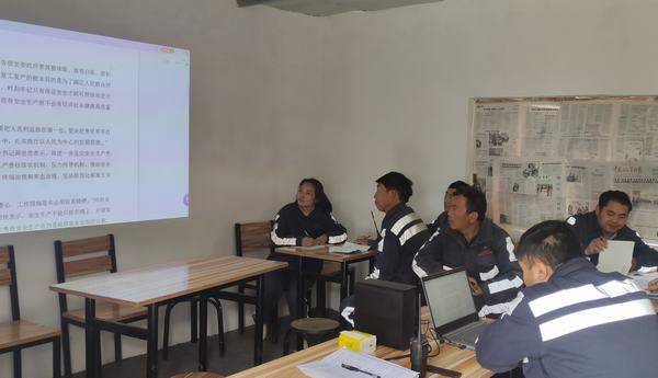 陜煤建設洗選煤運營公司銅川制沙運營項目部:加強安全教育培訓,提高人員安全意識