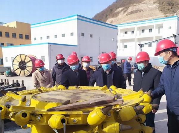 省多部門深入陜煤建設礦建二公司冶坪項目部開展安全生產執(zhí)法聯合大檢查