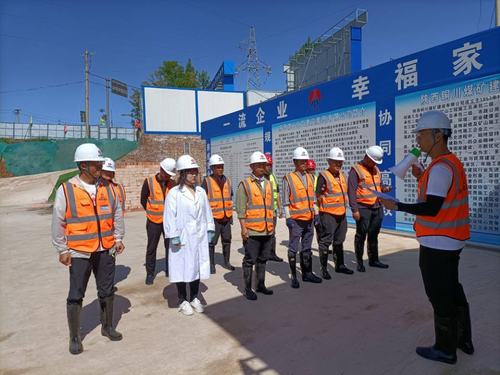 陜煤建設銅煤公司第三項目部開展防汛搶險實戰演練