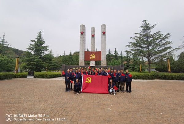 陜煤建設韓城分公司安裝六項目部開展“永遠跟黨走”群眾性主題宣傳教育活動