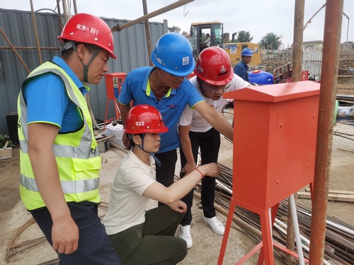 陜煤建設路橋分公司筑牢“雨季三防”安全防線
