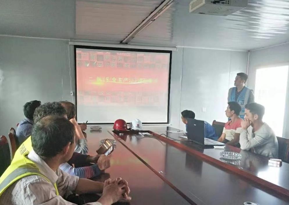 陜煤建設綠宇公司第十二項目部：提高安全防范意識，切實加強安全管理